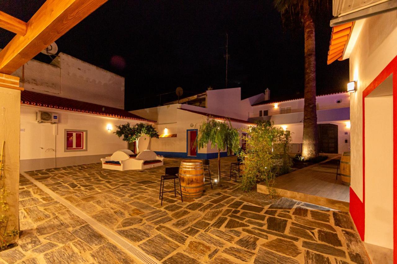 Luxury Palm Bed & Breakfast