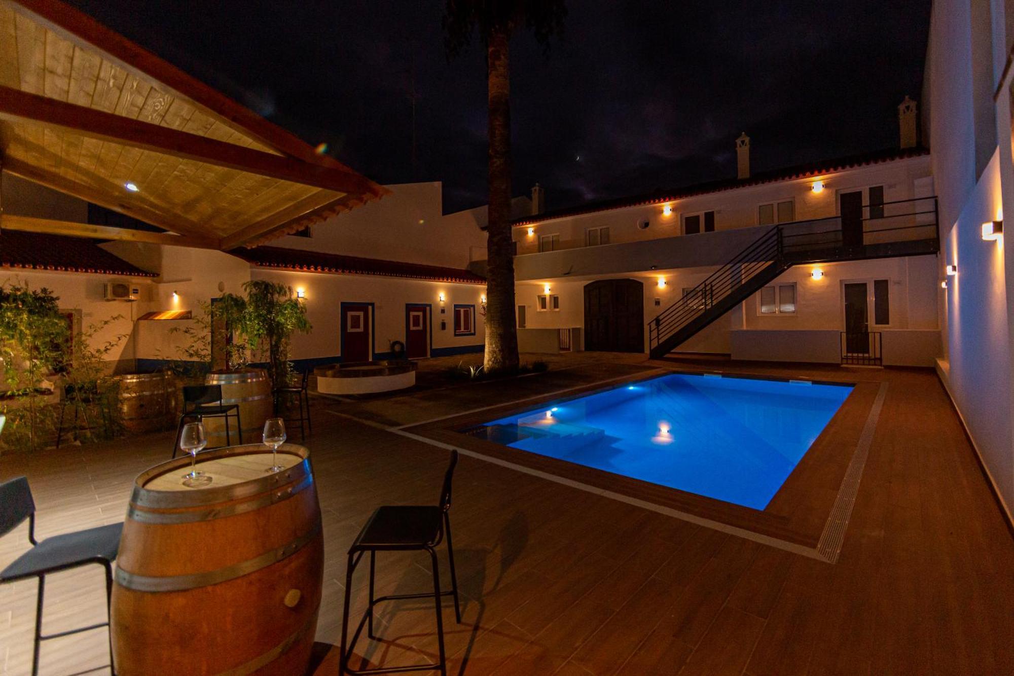 Bed & Breakfast Luxury Palm Reguengos de Monsaraz